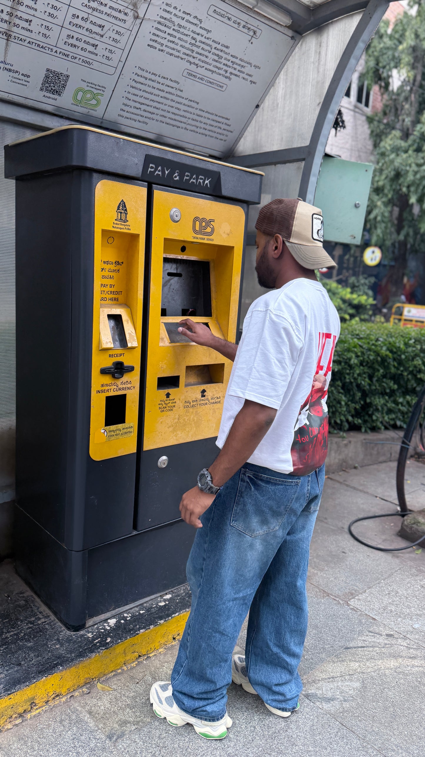 The "Dreamer's Eyes" Graphic Oversized Tee